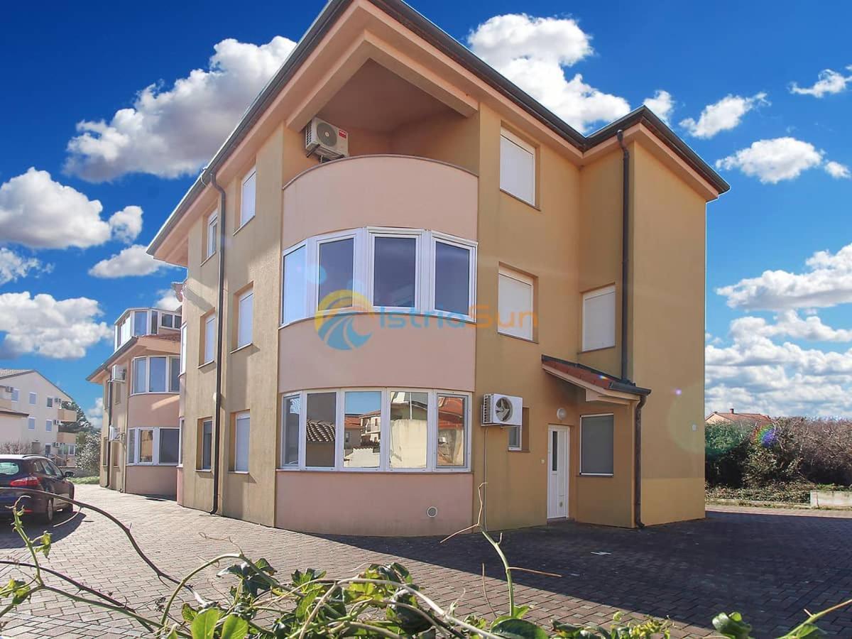 Apartments Bardak Ližnjan Εξωτερικό φωτογραφία