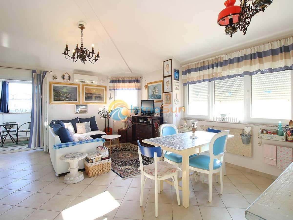 Apartments Bardak Ližnjan Εξωτερικό φωτογραφία